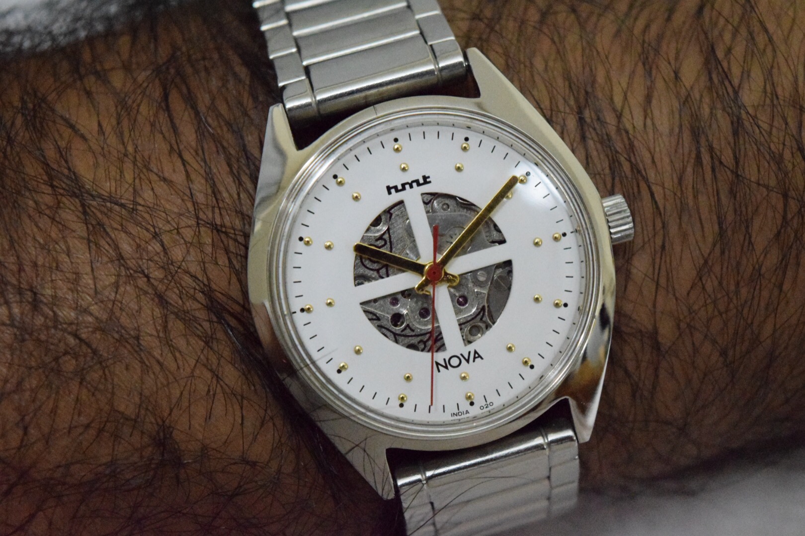 hmt nova watch