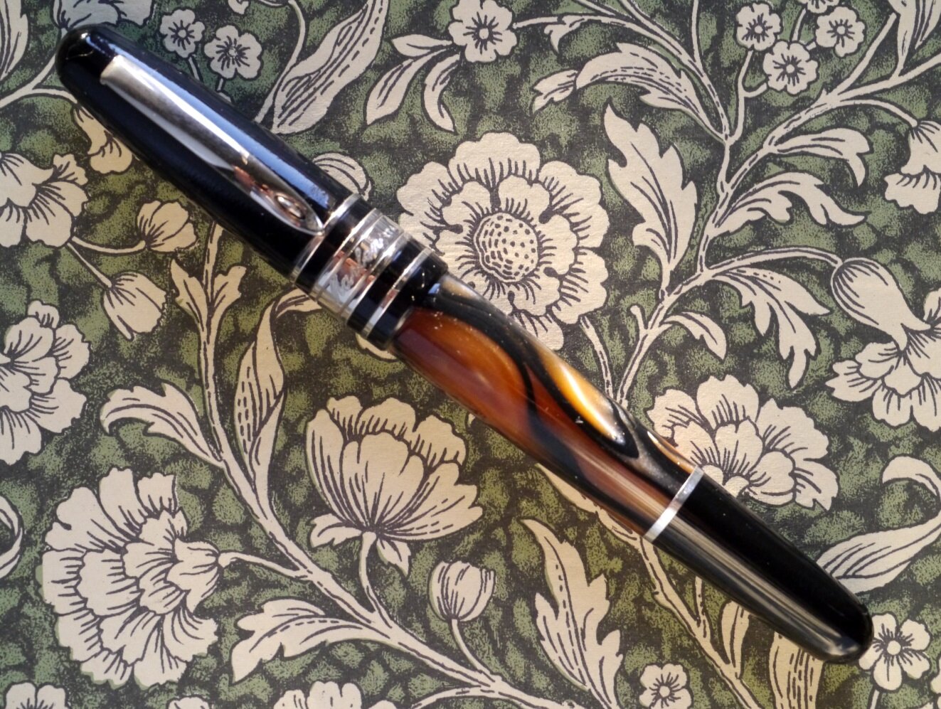 Marlen fountain pen Clearance