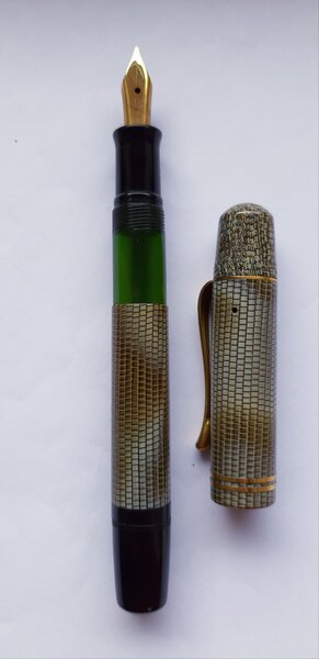 Pelikan 101N Lizard (4) (1938)