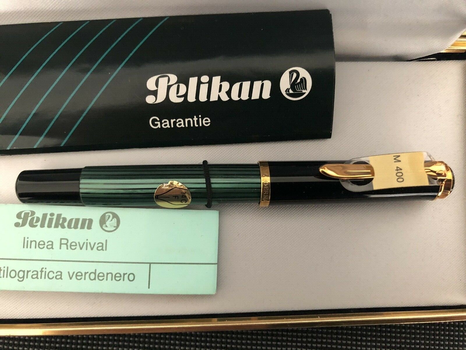 large.1287395418_StilograficaPelikanM4004.jpg.bfae42283afda4ed67494626ec079478.jpg