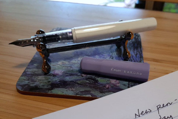 Pilot Kakuno Violet M