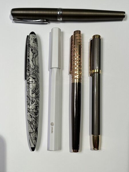 pens w metal section 1.jpg