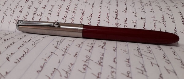 Jinhao 51a Wine and Diamine Deep Dark Red