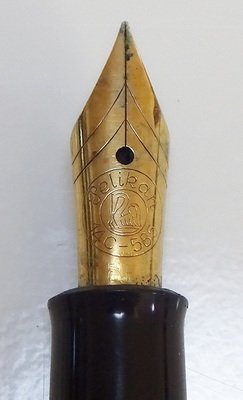 ​​​​​​​The nib of Pelikan 400N with "EF" engraving