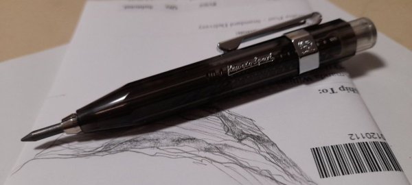 KawecoSportIce_black_pencil.jpg