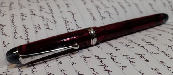 PilotCustom74-RK-AltBordeaux.jpg