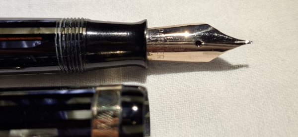 Parker Duovac Blue 05.jpg