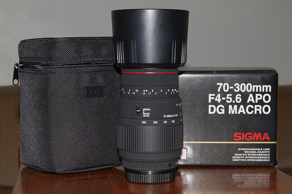 Sigma 70 300 Zoom Lens History Everything Else To Sell Buy Or Trade The Fountain Pen Network