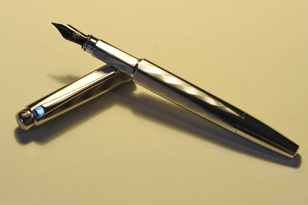 fpn_1420802080__caran_d_ache_rnx_316ligh