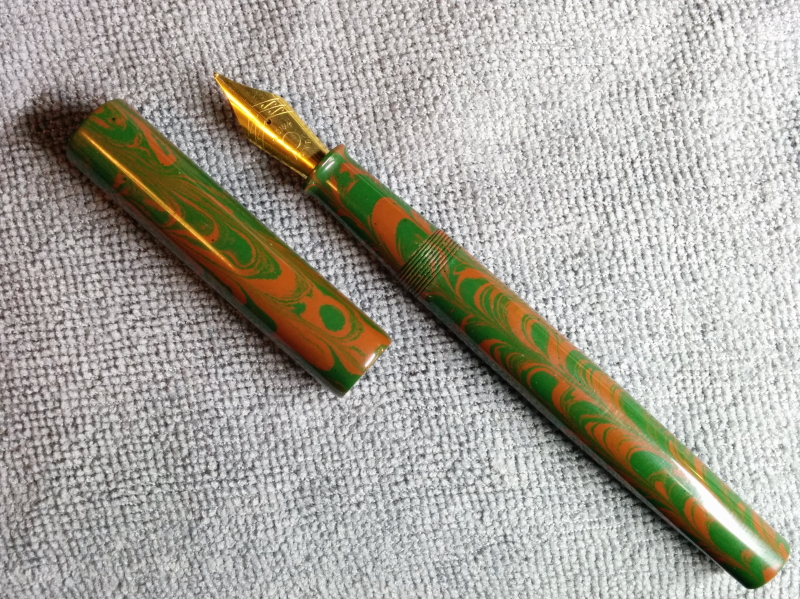 fpn_1445996816__model_3_green_orange_swi