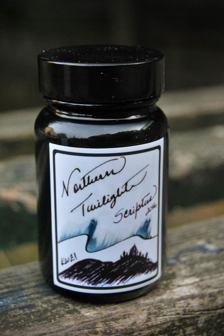 fpn_1475410091__northerntwilight_bottle2
