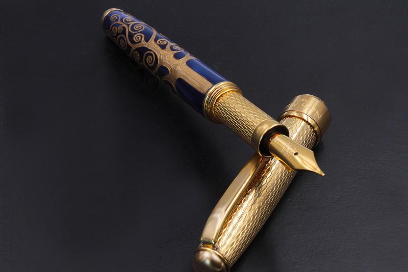 Solid Gold Nib 18 kt - Grifos Pens
