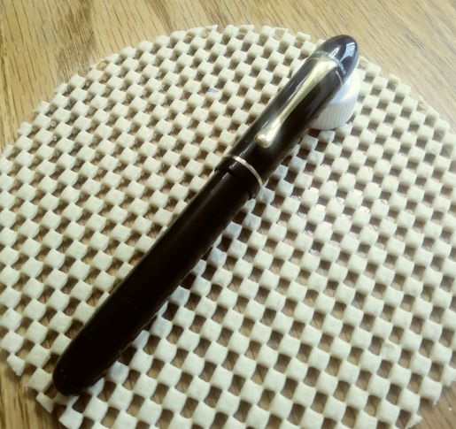 Early Pelikan IBIS - OTHER EUROPEAN and ASIAN PENS - Fountain Pen Board /  FPnuts