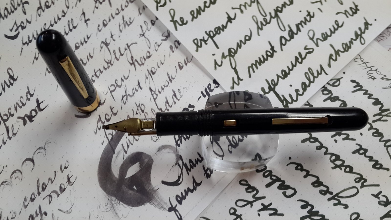 Speedball Signature Series Pen & Ink Calligraphy Set | Black