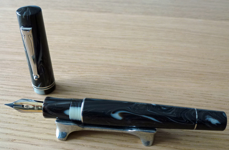 Delta Journal Fountain Pen